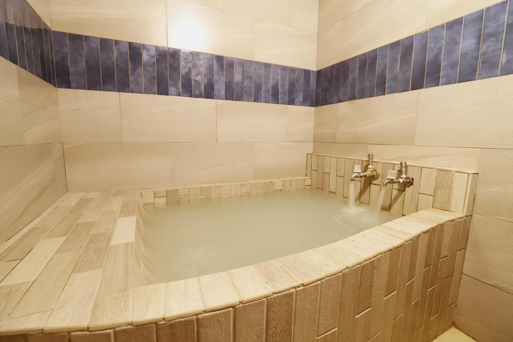 Phoenix Pavilion Hot Spring Hotel Тайпей Екстериор снимка