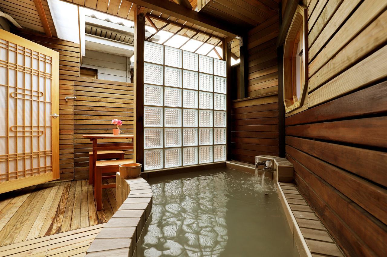 Phoenix Pavilion Hot Spring Hotel Тайпей Екстериор снимка